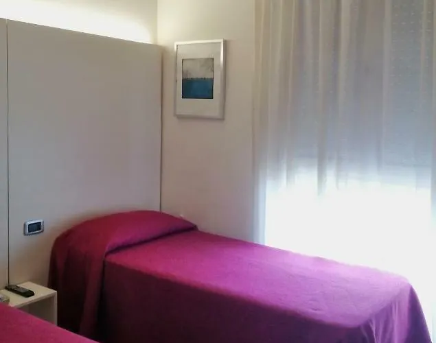 Of Art Venice Lloyd 3* Местре