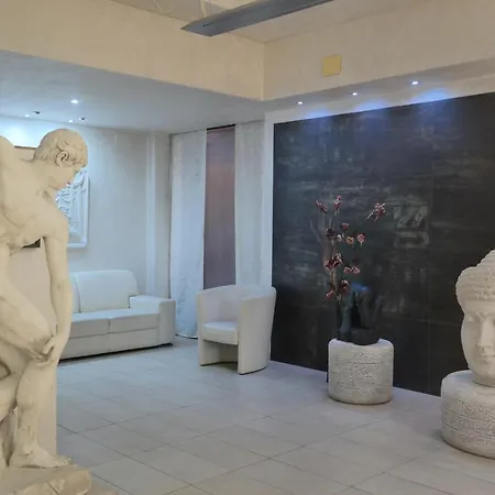 Of Art Venice Lloyd Hotel Mestre
