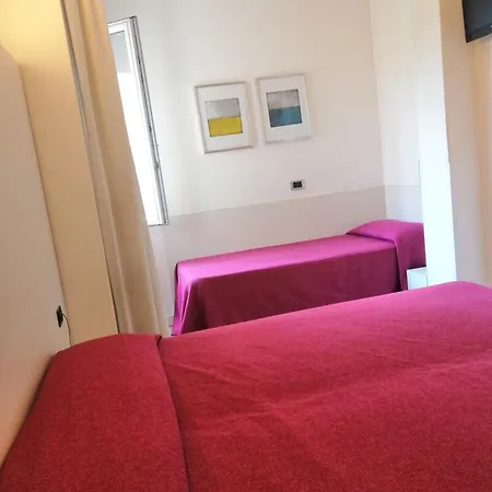 ホテル シティ オブ アート ヴェネツィア ロイド メストレ