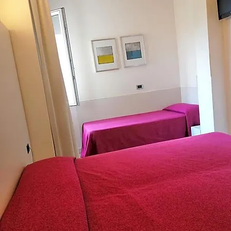 Hotel Of Art Venice Lloyd 3*