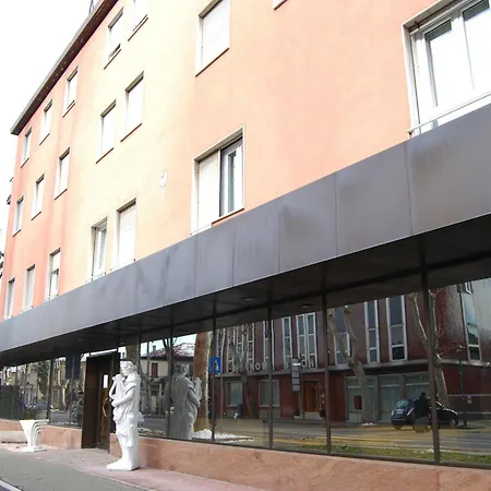 シティ オブ アート ヴェネツィア ロイド 3*