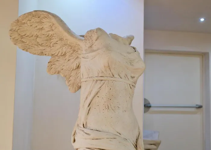 Of Art Venice Lloyd 3*