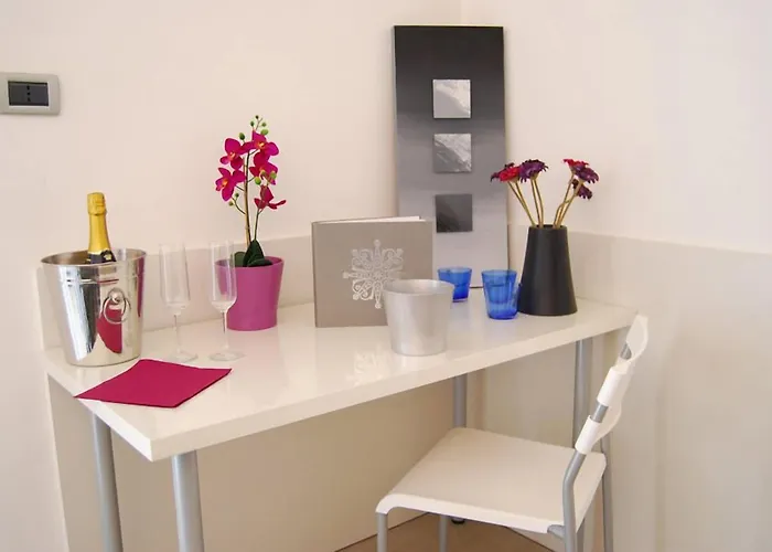 Hotell Of Art Venice Lloyd Mestre