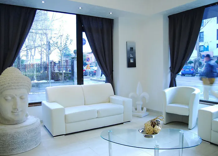 Of Art Venice Lloyd Hotell 3*