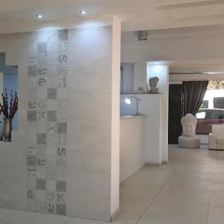 Of Art Venice Lloyd Otel