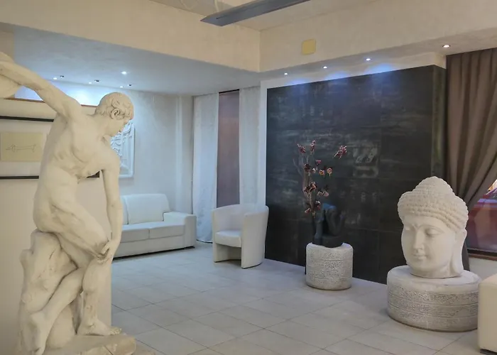 Of Art Venice Lloyd Otel Mestre